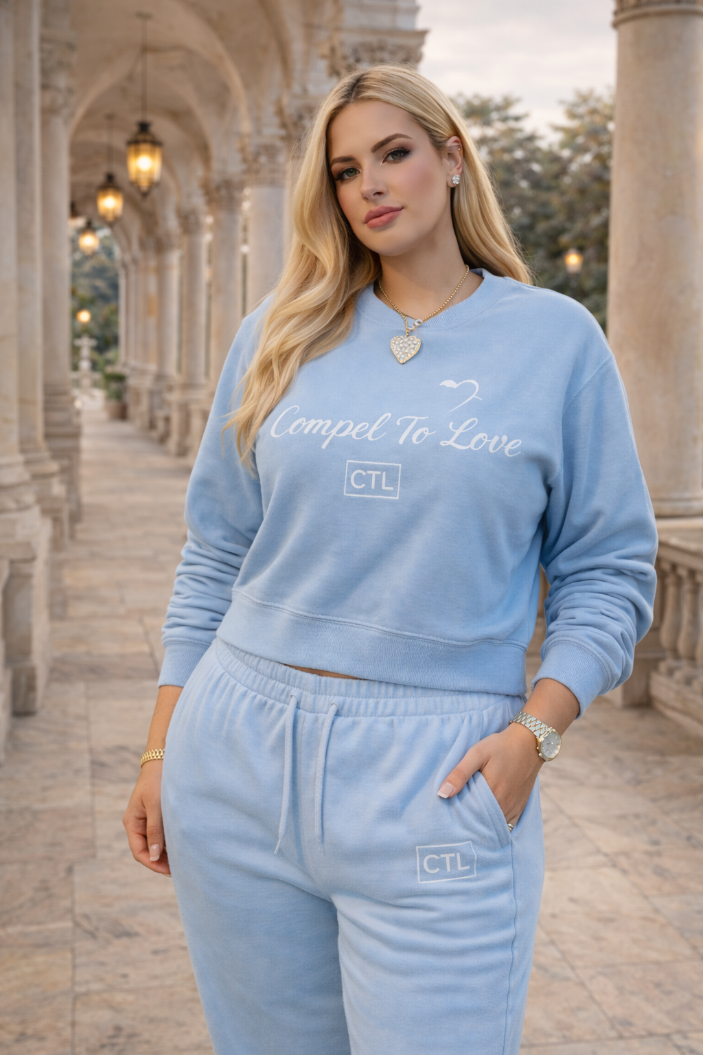 Compel To Love™ Signature Fleece Set
